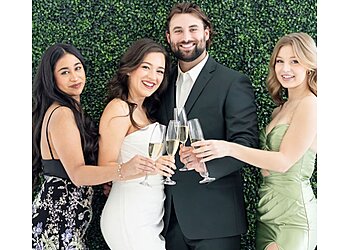 Virginia Beach Photo Booth Companies SnapQube