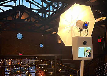 Jersey City Photo Booth Companies Snaptrend Photo Booth