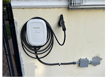 Solomon Electric - Hollywood, FL Electricians - Equipment Image