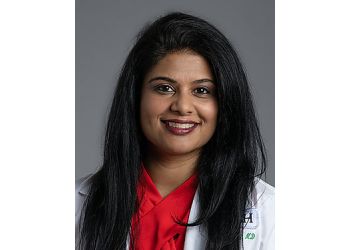 Chicago rheumatologist Sonali Khandelwal, MD - Rush University Medical Group 