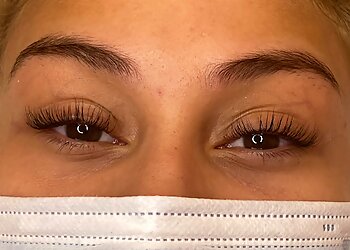 Elizabeth Spas Sorella Lash and Beauty