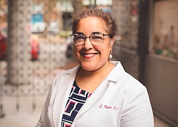 Sorena Kaur, OD - THE EYESITE Seattle Eye Doctors image 1