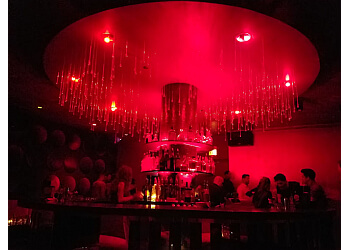 3 Best Night Clubs in Chicago, IL - Expert Recommendations