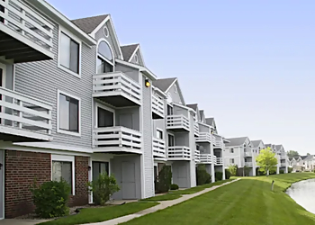 South Bridge Apartments Fort Wayne Apartments For Rent image 1