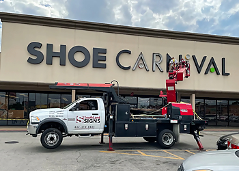SouthLand Signs - Pasadena, TX Sign Companies - Outdoor Work Image