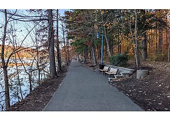 Newark Hiking Trails South Mountain Reservation