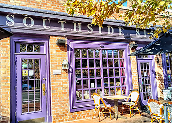 Alexandria Sports Bars Southside 815