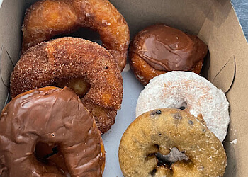 Spalding's Bakery Lexington Donut Shops image 1