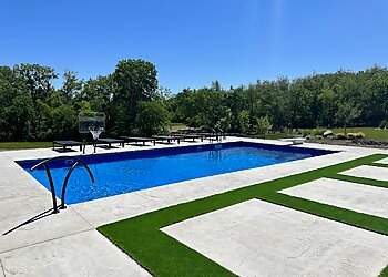 Des Moines Pool Services Speck USA
