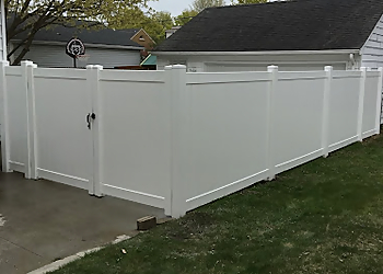 Speed Fence & Carpentry Kenosha Fencing Contractors image 1