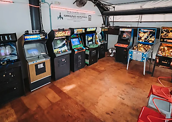 Portland Laundromats Spin Laundry Lounge