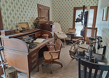 Beaumont Places To See Spindletop-Gladys City Boomtown Museum