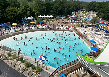Yonkers Amusement Parks SplashDown Beach
