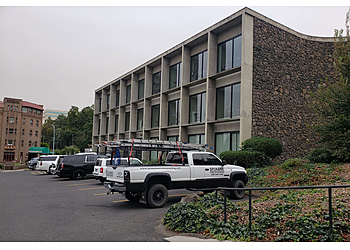 Spokane Window Washing - Spokane, WA Window Cleaners - Truck Image