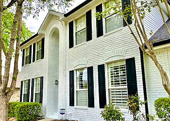 Plano Painters Spray Tex Painting