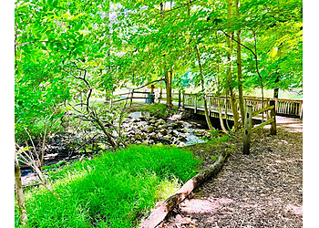 Warren Hiking Trails Stage Nature Center
