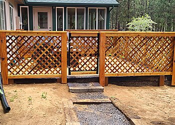 Dallas Fencing Contractors Star Gates & Fences
