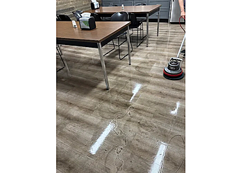 Star Shine Pro Cleaning, LLC - Grand Rapids, MI Commercial Cleaning Services - Commercial Service Image