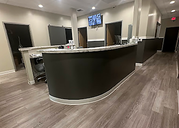 StatMD Urgent Care - Bakersfield, CA Urgent Care Clinics - Reception Area Image