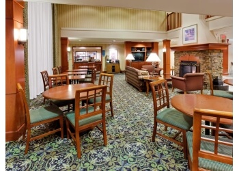 Staybridge Suites Allentown Bethlehem Airport - Allentown, PA Hotels - Dining Moments