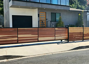 Pasadena Fencing Contractors SteelWood Fence and Deck