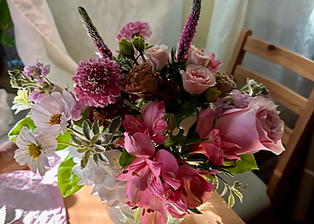 Stems Floral Design - Santa Rosa, CA Florists - Floral Arrangement Image