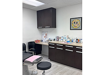 Fort Lauderdale Podiatrists Stephanie Tine, DPM - FLAMINGO FOOT & ANKLE