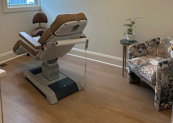 Stephen Evangelisti, MD - Rochester, NY Plastic Surgeons - Treatment Room Image