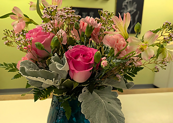 Sterling Flower Shoppe - Peoria, IL Florists - Bouquet Image