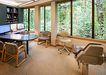 Bellevue Orthodontists Steve Lemery, DDS - OVERLAKE ORTHODONTICS