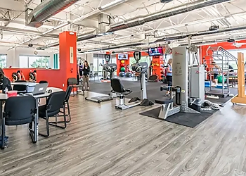 Glendale Physical Therapists Steven Esquer, PT, DPT, FAFS, CAFS - SPOONER GLENDALE