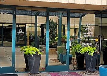 Scottsdale Dentists Steven H. Poulos, DDS - MY SCOTTSDALE DENTIST