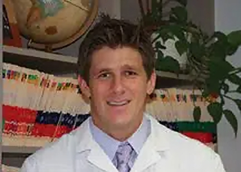 Steven M Streelman, DDS Oceanside Dentists image 1