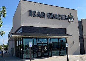 Waco Orthodontists Steven Machicek, DDS - BEAR BRACES
