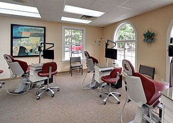 Newport News Orthodontists Steven Reese, DDS - PENINSULA ORTHODONTICS