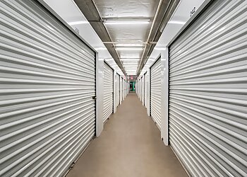 Oakland Storage Units StorQuest Self Storage Oakland