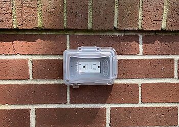 Hampton Electricians Storm Electric LLC.