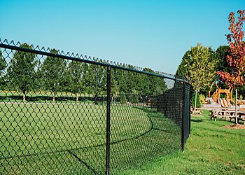 Grand Rapids Fencing Contractors Straight Line Fence