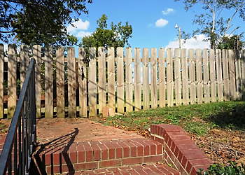 Clarksville Fencing Contractors Straight Line Fence, LLC