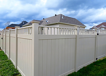 Clarksville Fencing Contractors Straight Line Fence, LLC