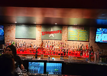 Fresno Night Clubs Strummers