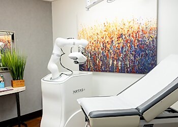 Lewisville Plastic Surgeon Stuart Lipton, MD