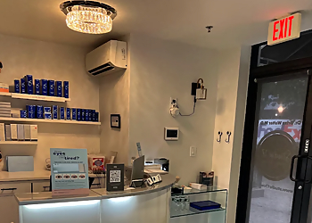 Studio 17 Cosmetics & Wellness - Newark, NJ Med Spas - Treatment Room Image