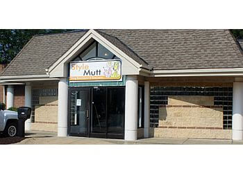 Style Mutt-Dog Boutique & Daycare