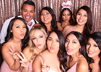 Riverside Photo Booth Companies SuStudios Photo Booth