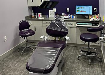 Suffiyah Webb, DDS, MPH - BRILLIANT SMILES PEDIATRIC DENTISTRY - Newark, NJ Kids Dentists - Treatment Room Image