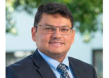Sulman Razzaq, MD - BRIGGSMORE SPECIALTY CENTER Sulman Razzaq, MD - Modesto, CA Cardiologists - Doctor Portrait Image