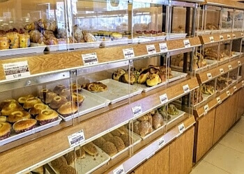 3 Best Bakeries in Irvine, CA - ThreeBestRated