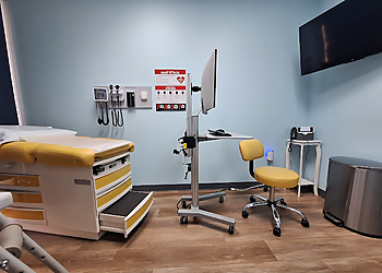 Sunny Hills Urgent Care - Fullerton, CA Urgent Care Clinics - Treatment Room Image