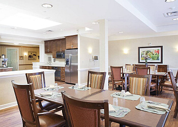 Detroit Assisted Living Facilities Sunrise of Grosse Pointe Woods